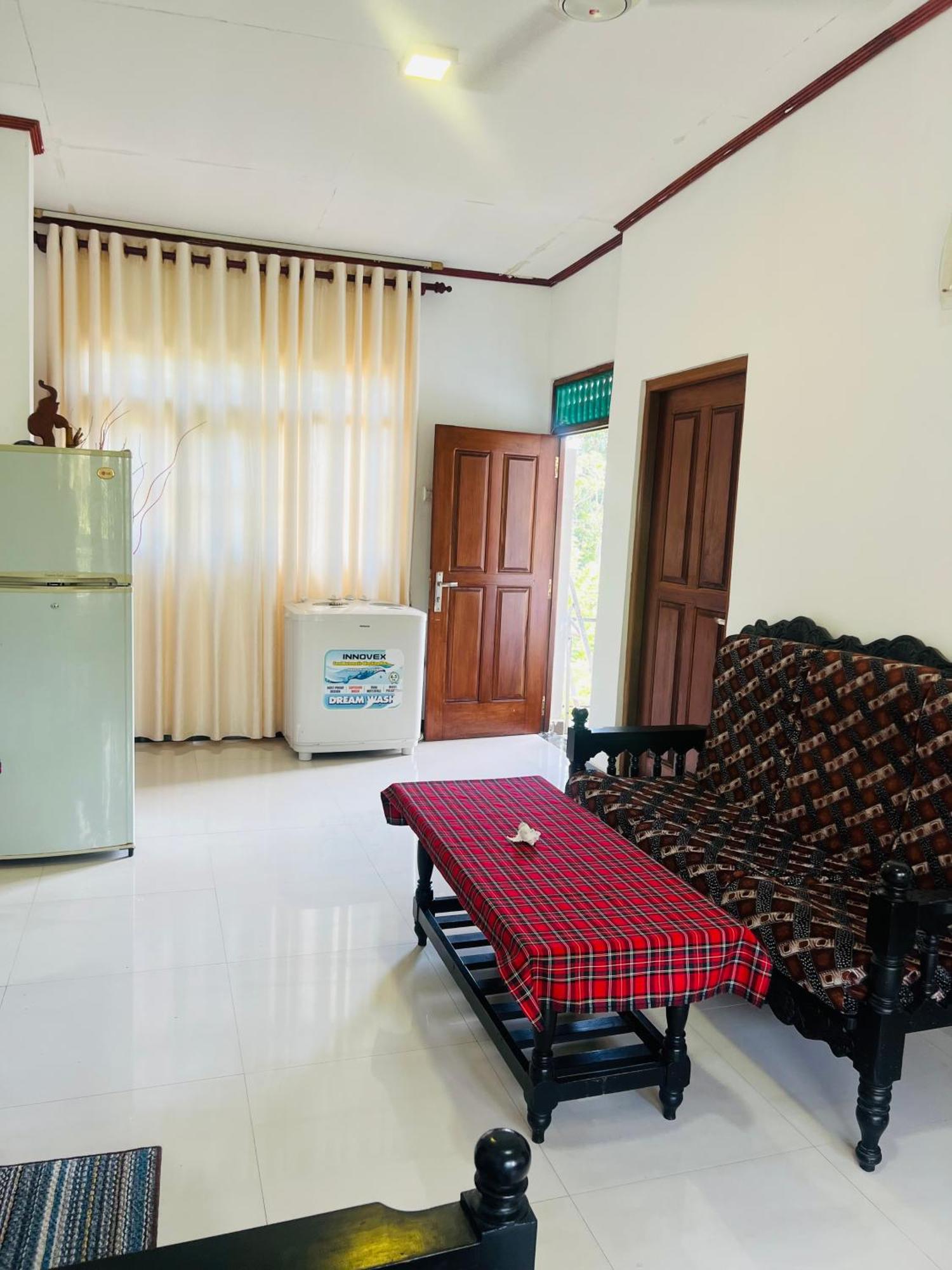 Zen Zone Hotel Weligama Exterior foto